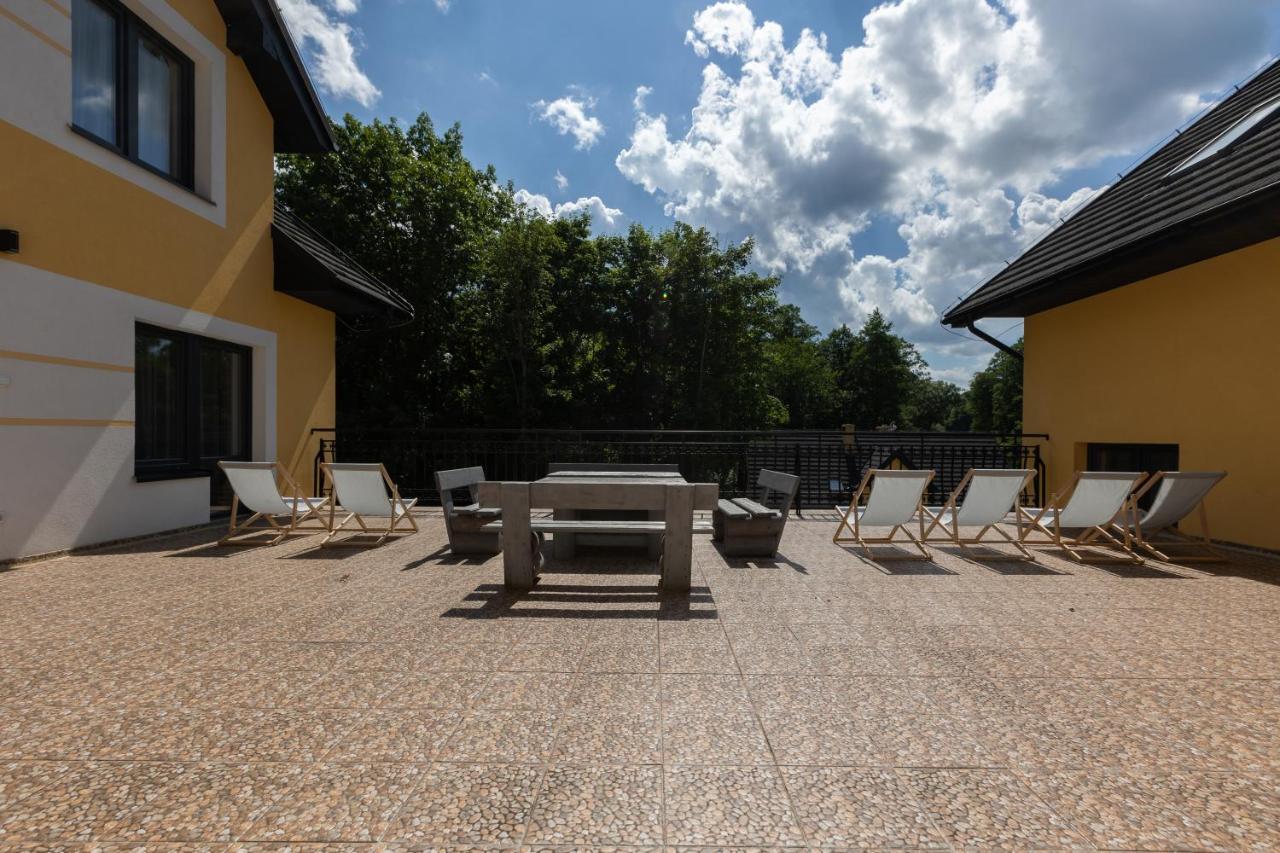 Kresovia Apartment Giby Exterior photo