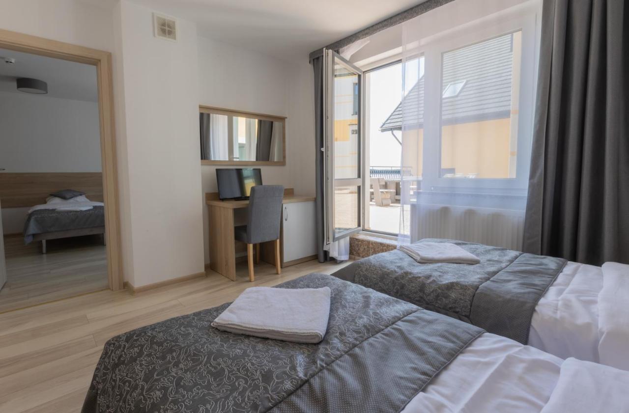 Kresovia Apartment Giby Exterior photo